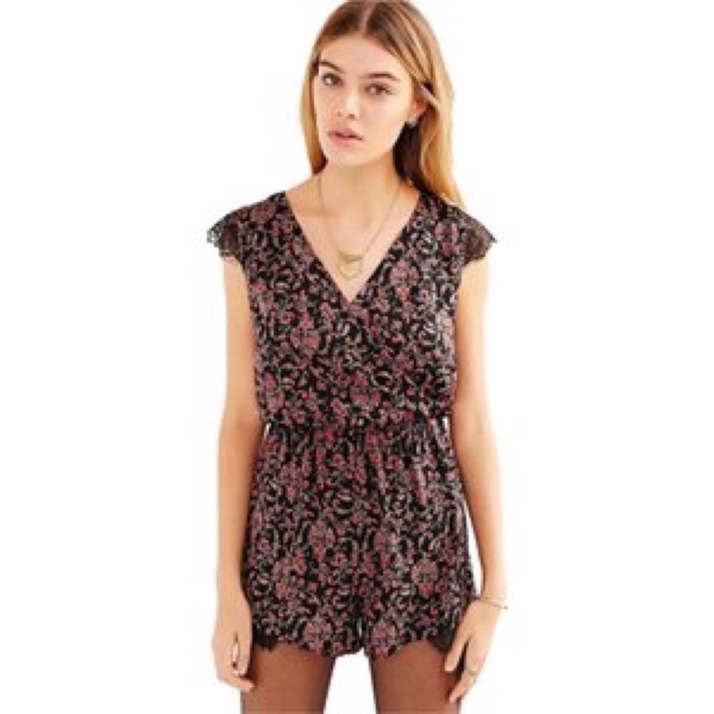 Kimchi Blue Romper